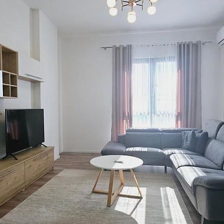 Myhouse At 21 Dhjetori Apartment Tiranë Luaran gambar