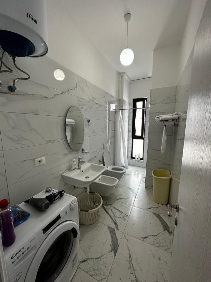 Myhouse At 21 Dhjetori Apartment Tiranë Luaran gambar
