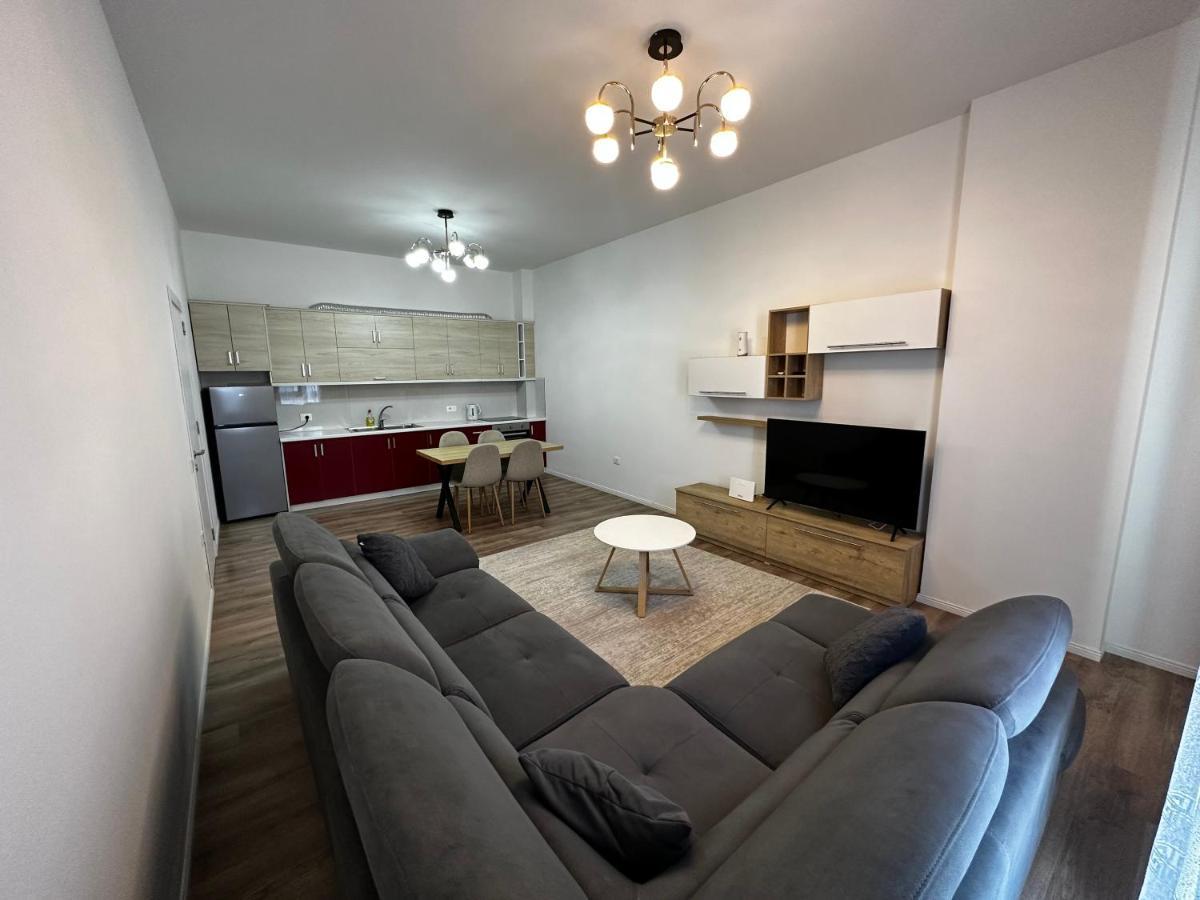 Myhouse At 21 Dhjetori Apartment Tiranë Luaran gambar